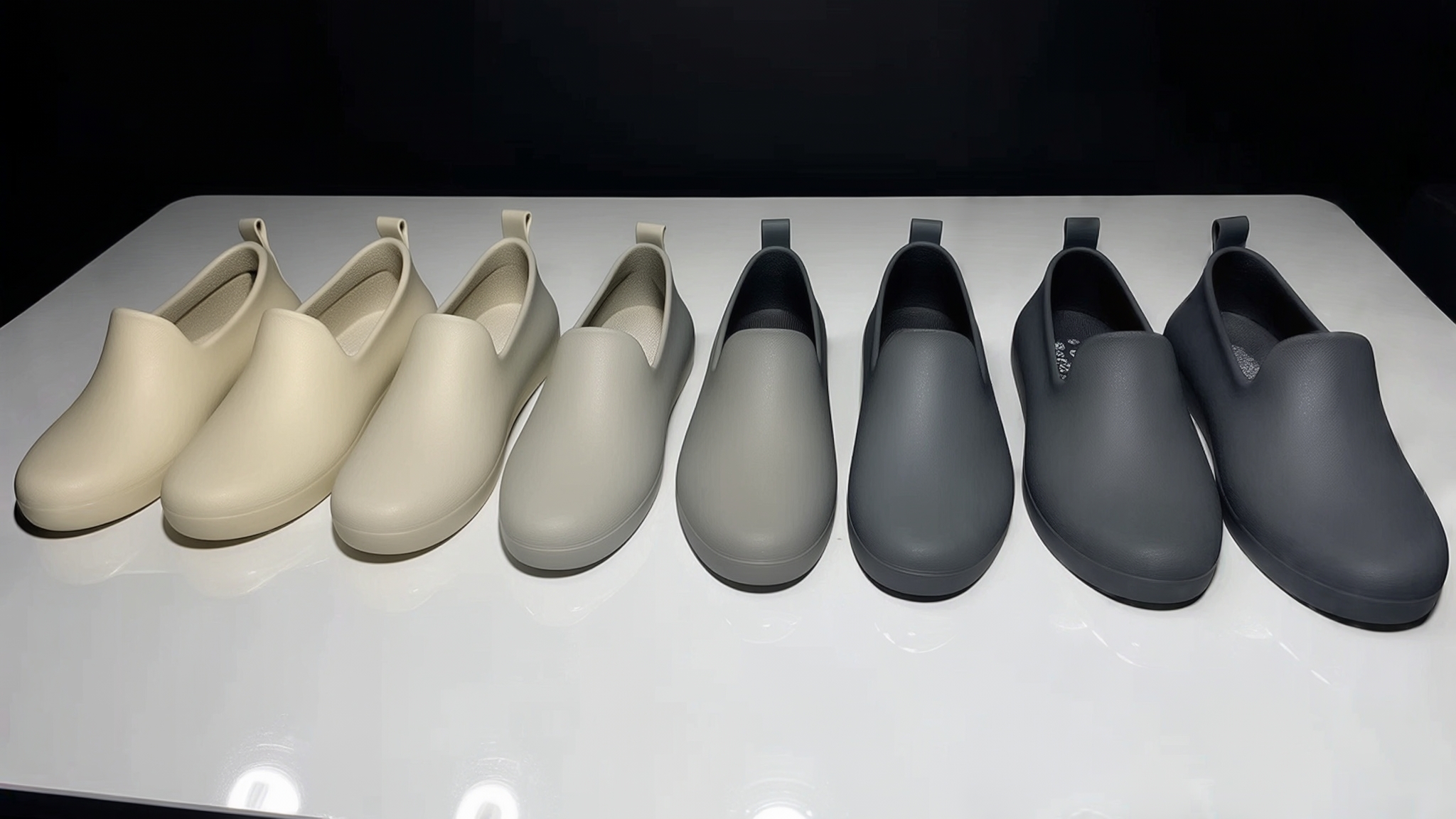 Kanye West Unveils Exciting New Colorways for YZY SL-01 Yeezy Slides
